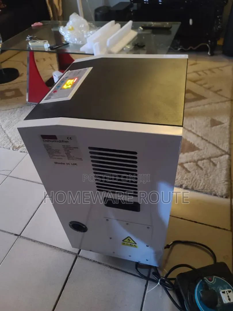 Black and Decker 60L Industrial Dehumidifier