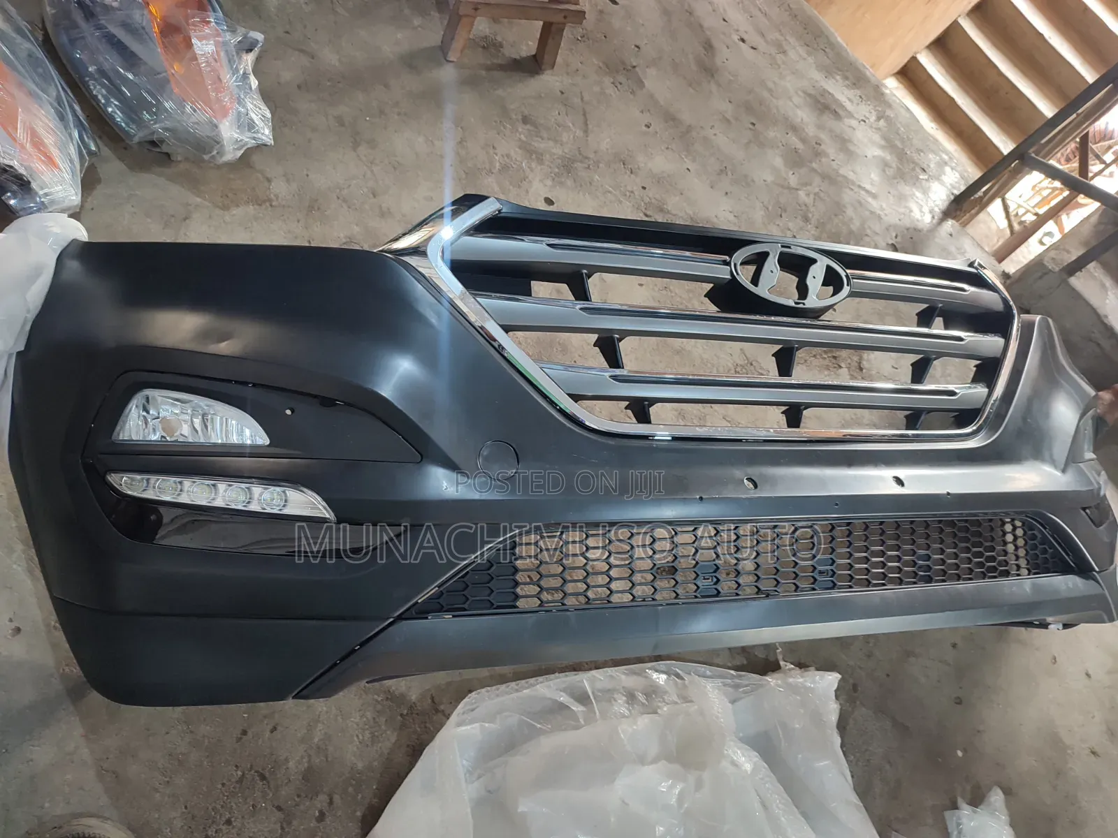Complete Front Bumper Hyundai Tucson 2016/17