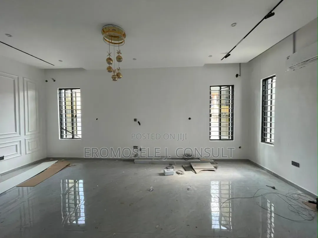 Furnished 2bdrm Duplex in Ikeja Gra for rent
