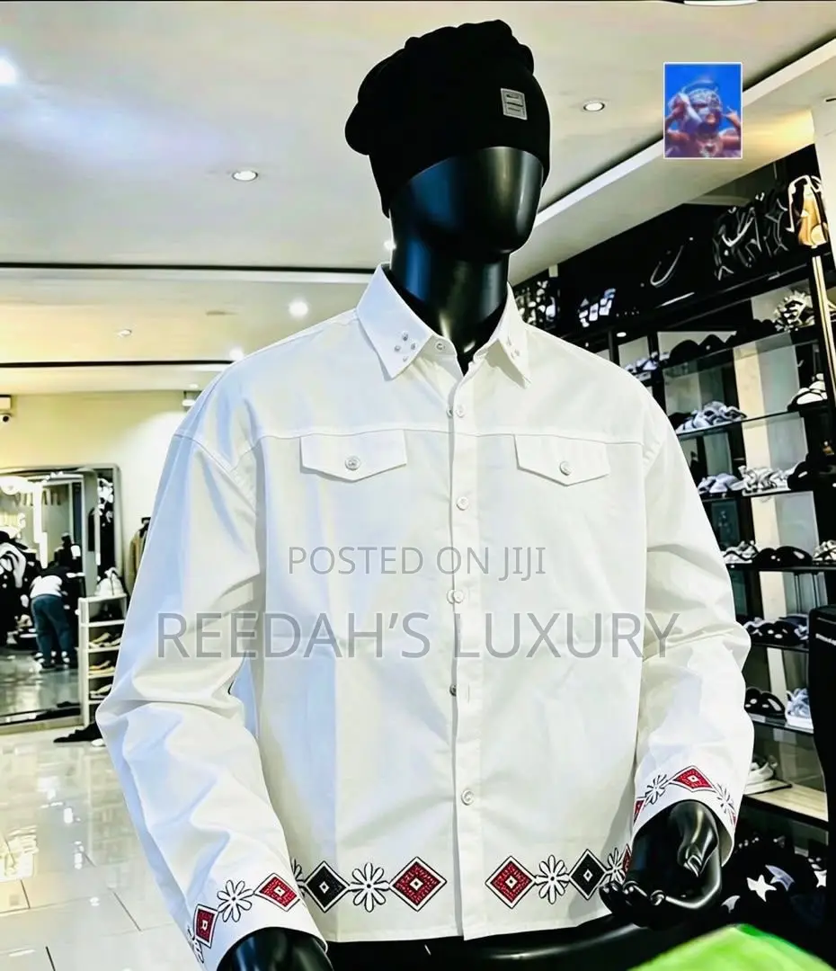 Men’s Embroidered Hem Shirt