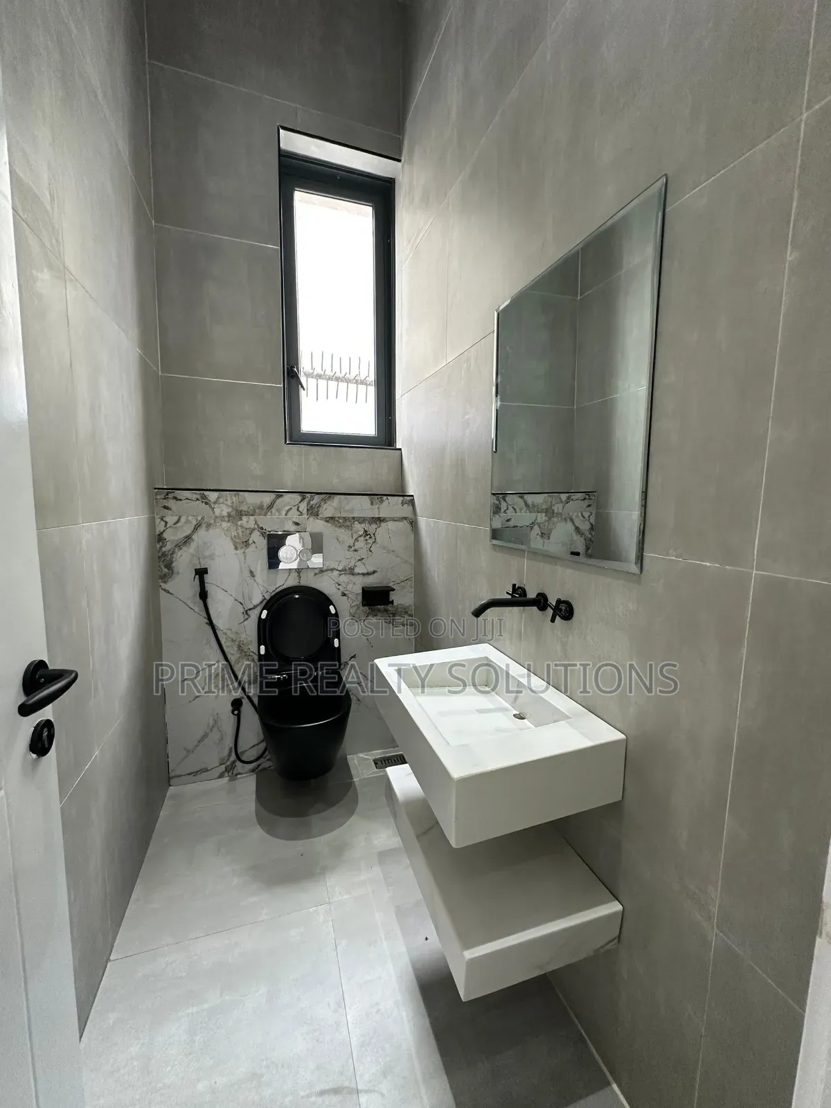 Furnished 5bdrm Duplex in Lekki Phase 1 for sale