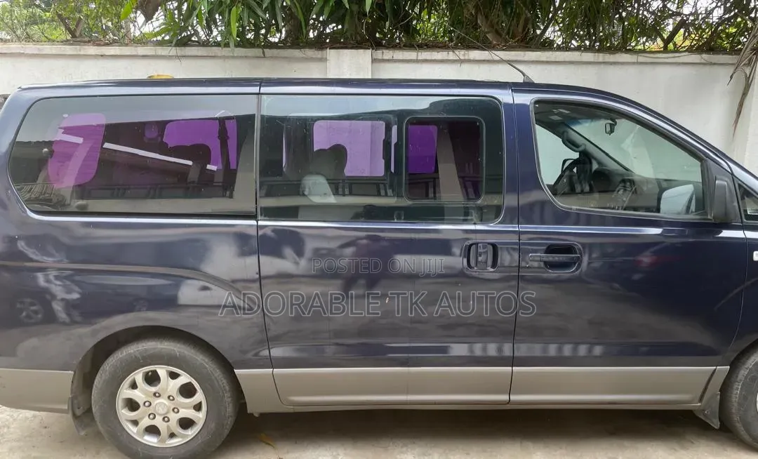 Hyundai H1 2008 Grey