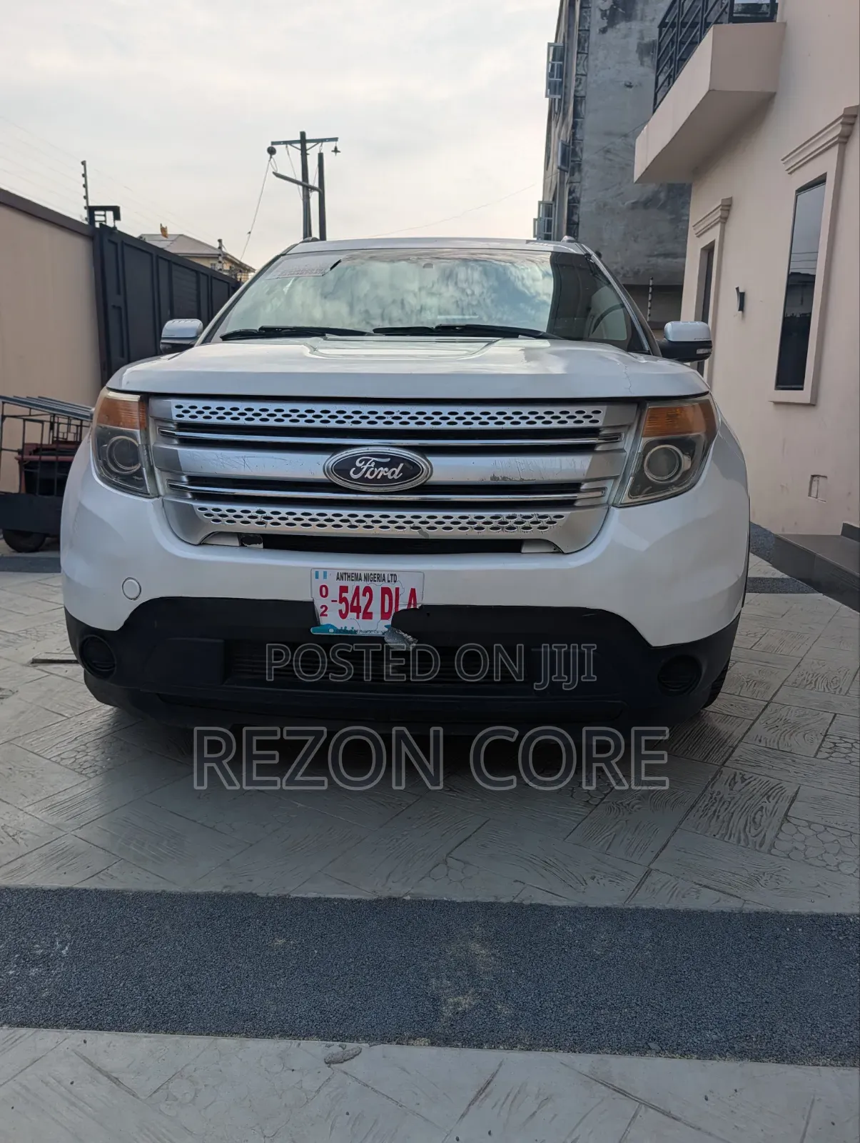 Ford Explorer XLT 4dr 4x4 (3.5L 6cyl 6A) 2013 White