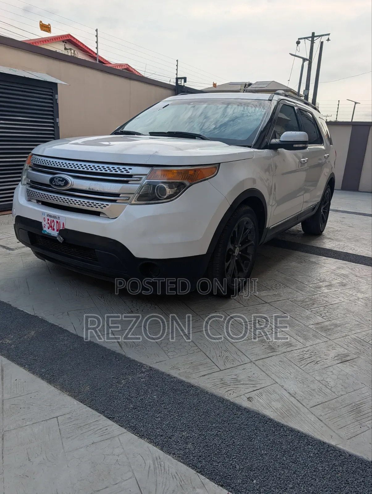 Ford Explorer XLT 4dr 4x4 (3.5L 6cyl 6A) 2013 White