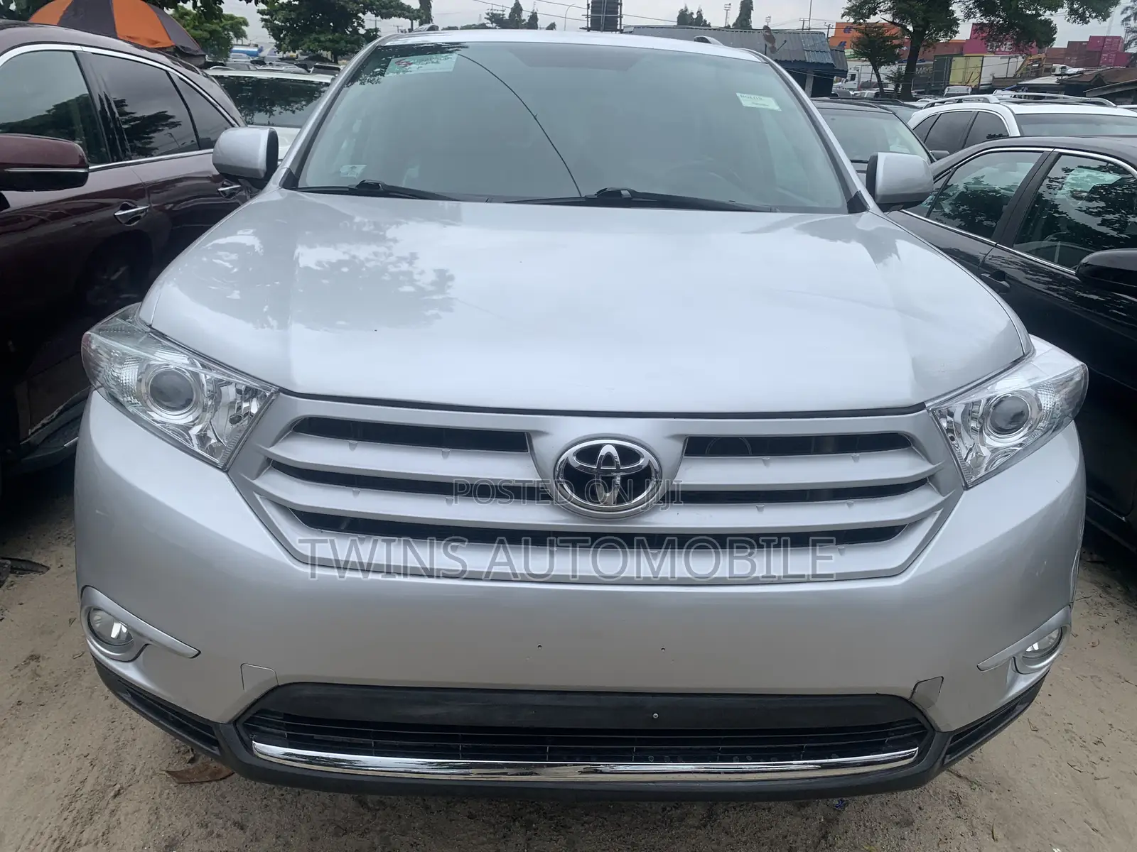 Toyota Highlander Limited 2012 Silver
