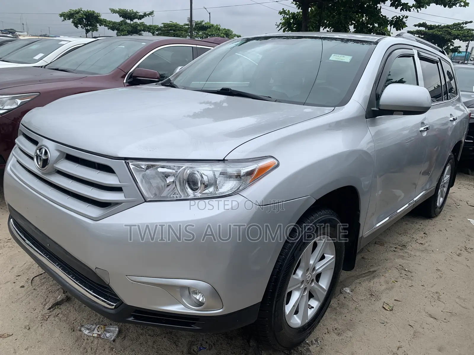 Toyota Highlander Limited 2012 Silver
