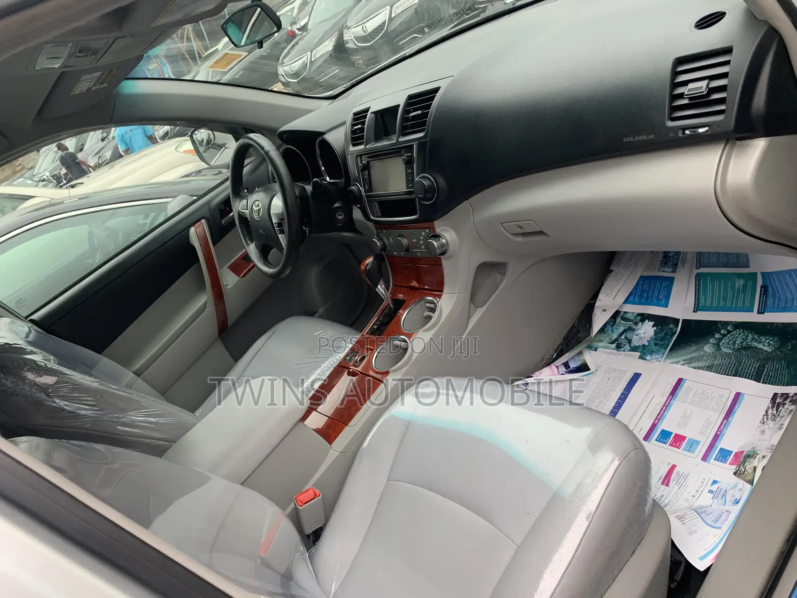 Toyota Highlander Limited 2012 Silver