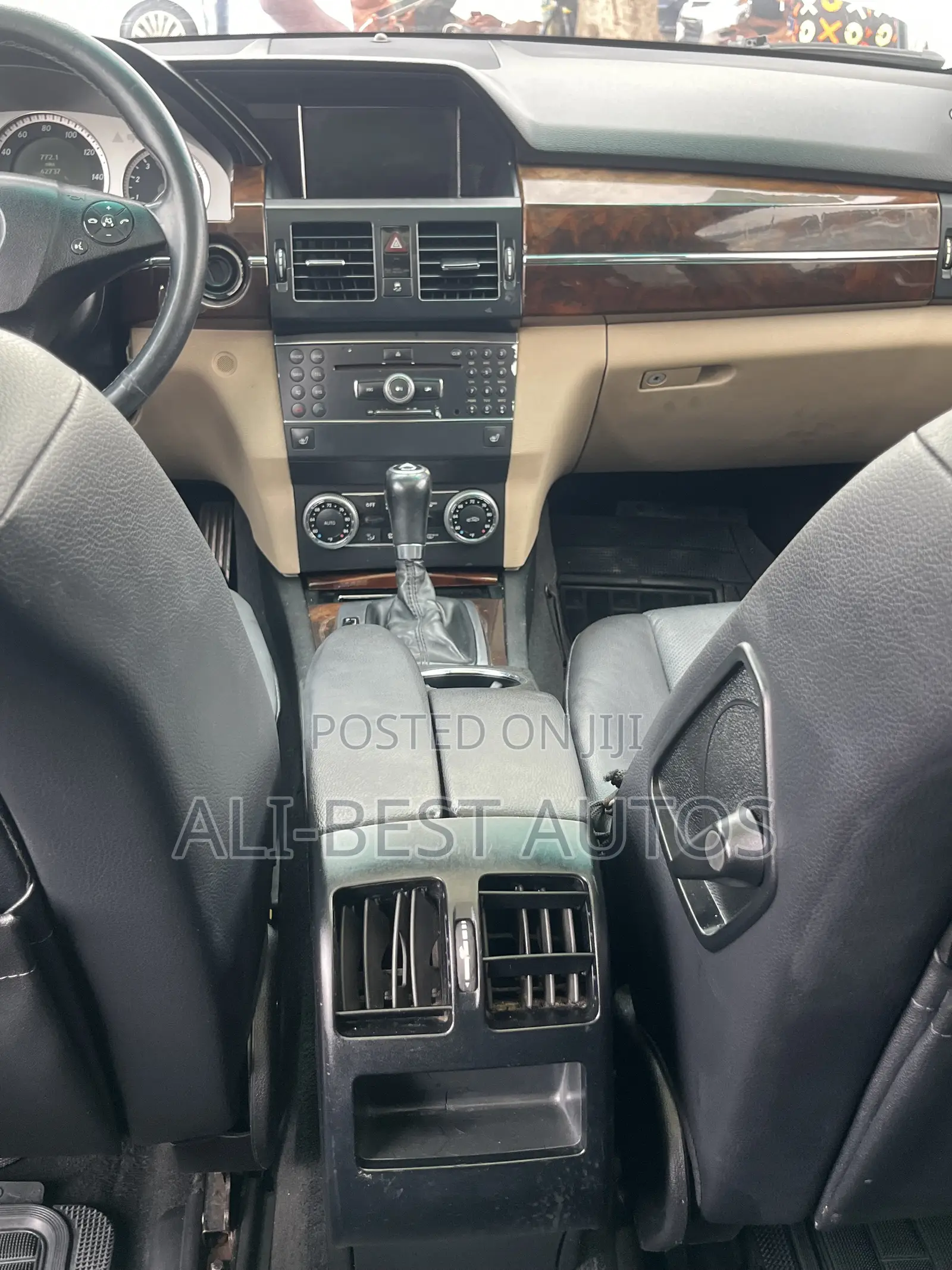 Mercedes-Benz GLK-Class 2011 Black