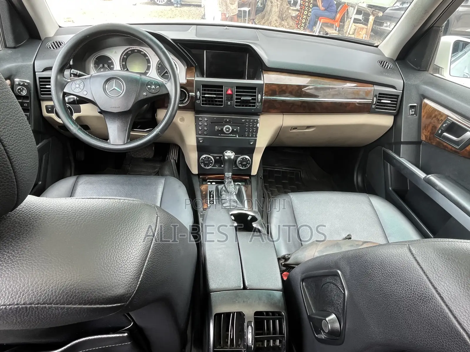 Mercedes-Benz GLK-Class 2011 Black