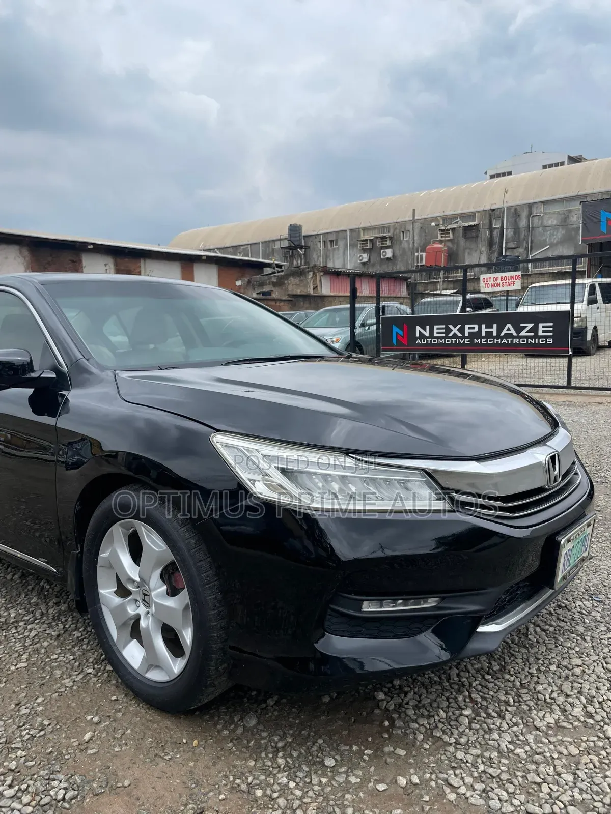 Honda Accord LX 4dr Sedan FWD (2.4L 4cyl 2A) 2016 Black