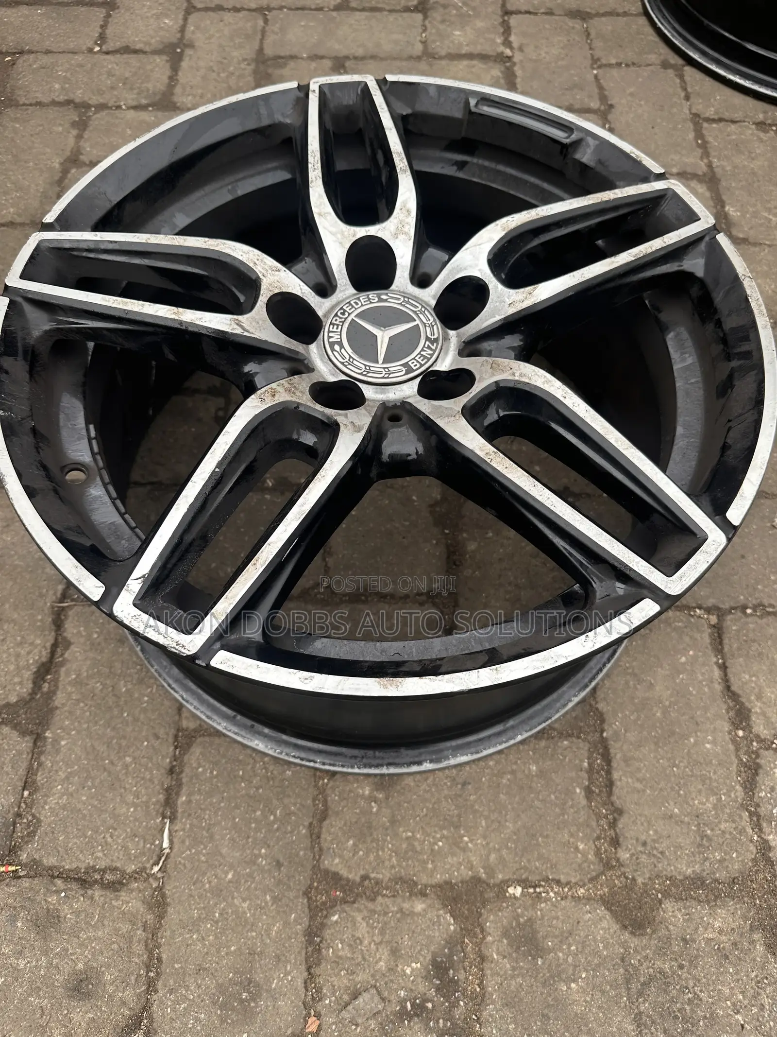 Mercedes Benz