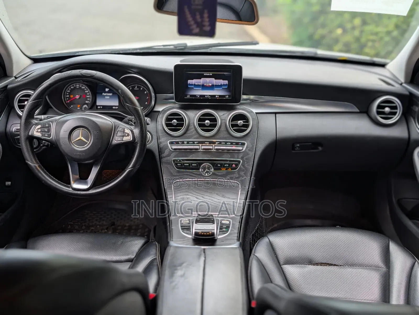Mercedes-Benz C300 2015 White