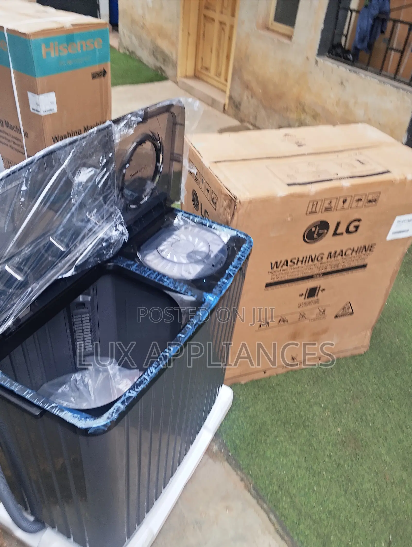 LG 8kg Semi Automatic Twin Tub Top Load Washing Machine