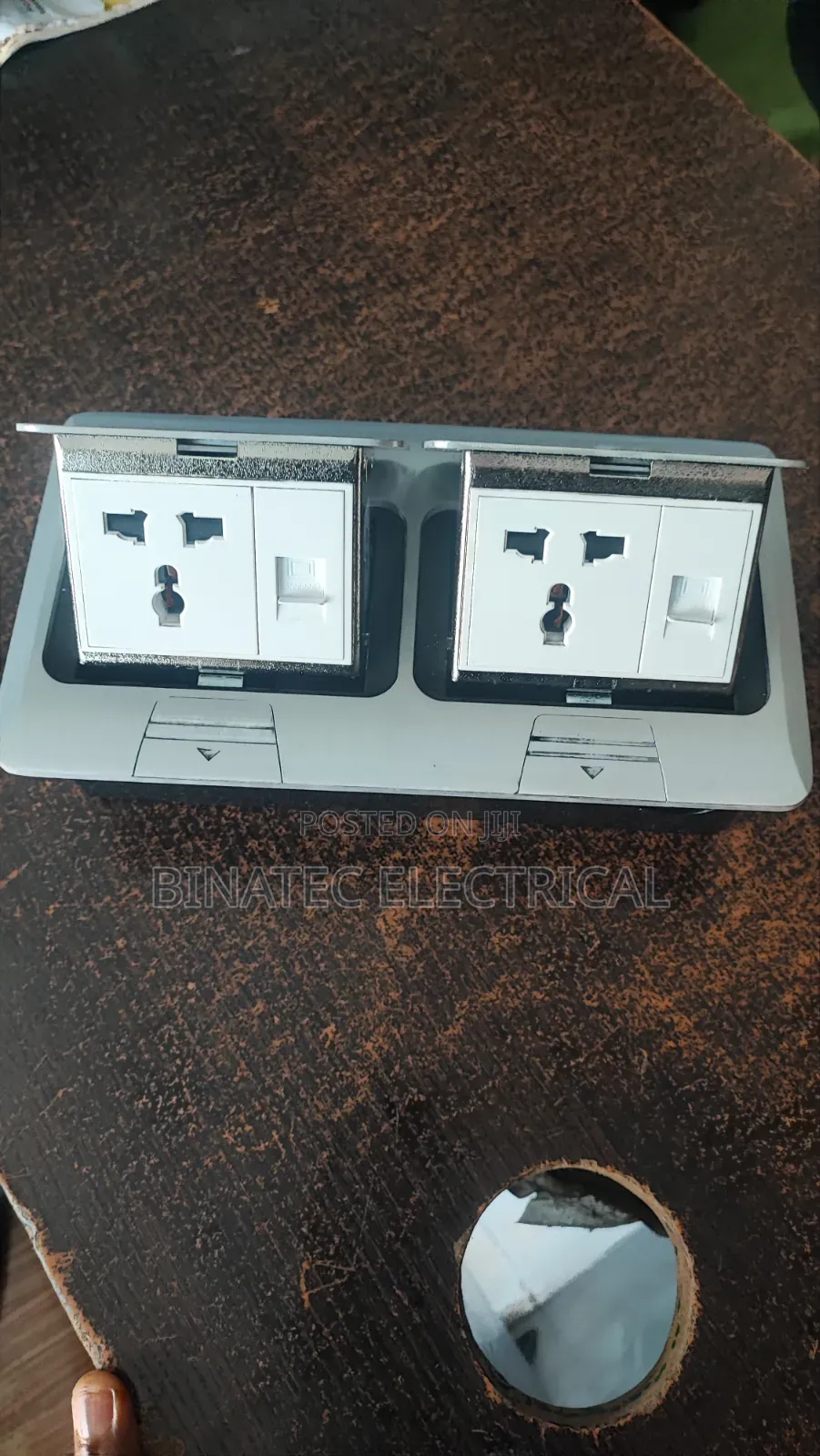 13A Double Socket Floor Sockets With Data Outlets | Office & Home