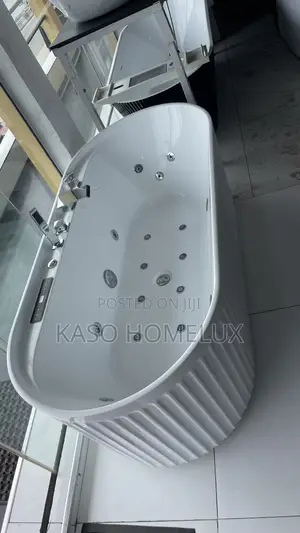 Modern Luxury Bathtub