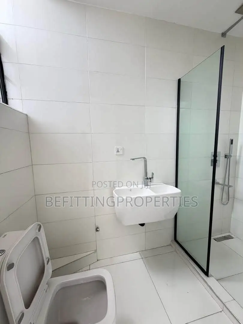 2bdrm Apartment in Victoria Island for sale