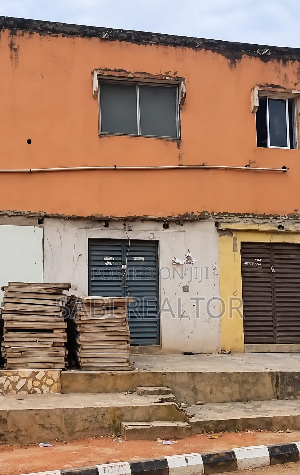 2bdrm Block of Flats in Ipaja Road for sale