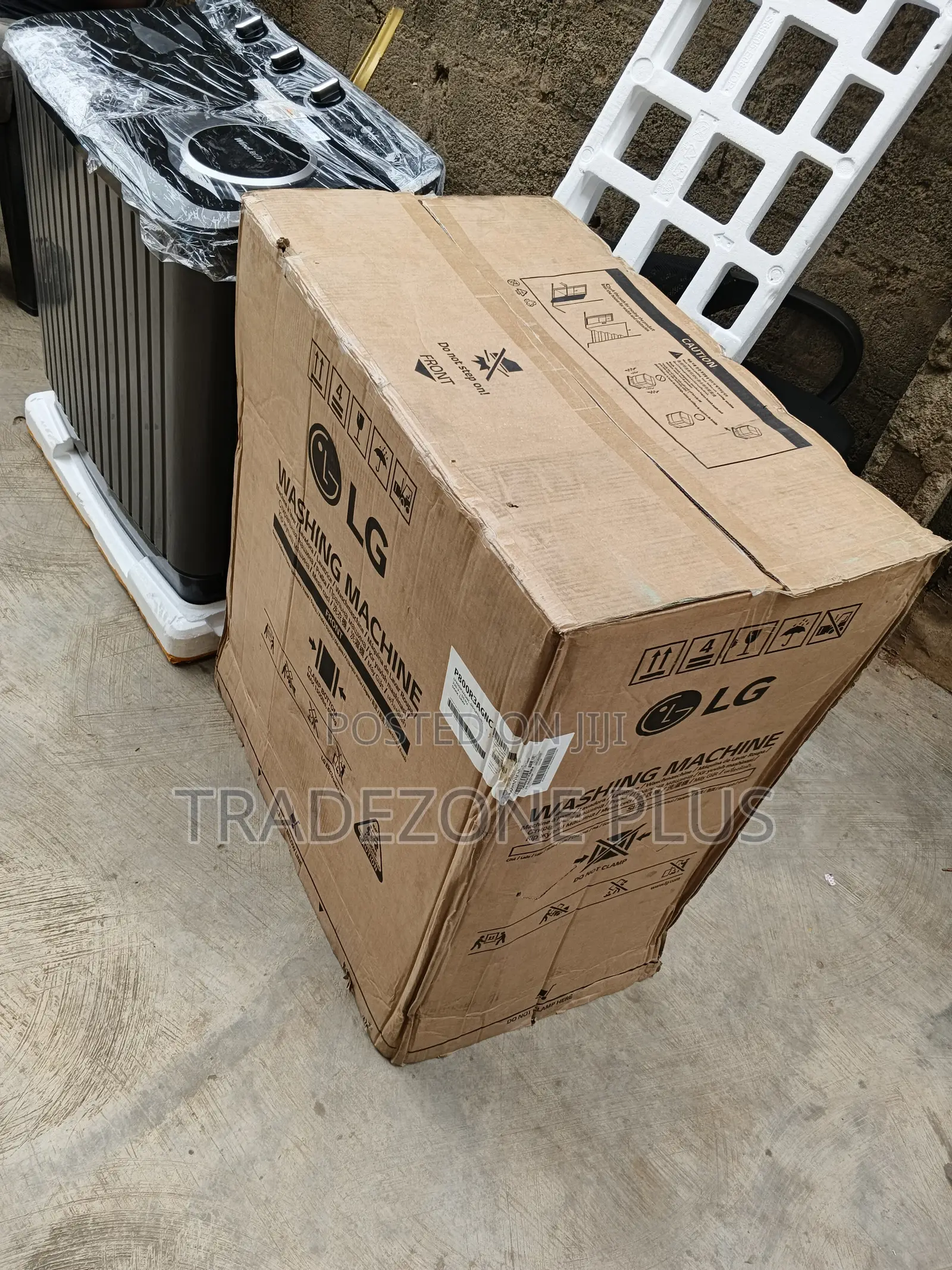 LG P800R3AGNC 8KG Twin Tub Washer for Household Laundry