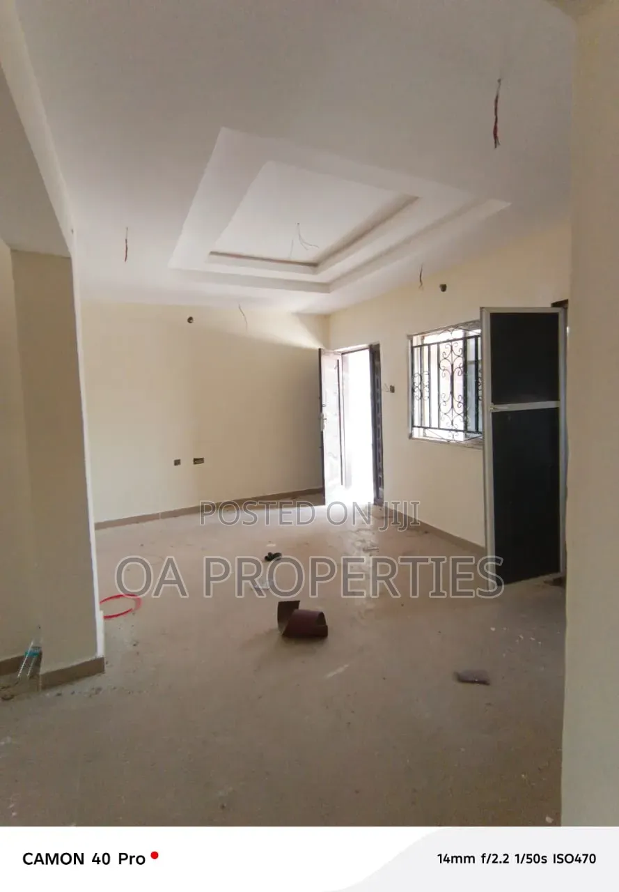 Mini Flat in Okebadan Estate for rent