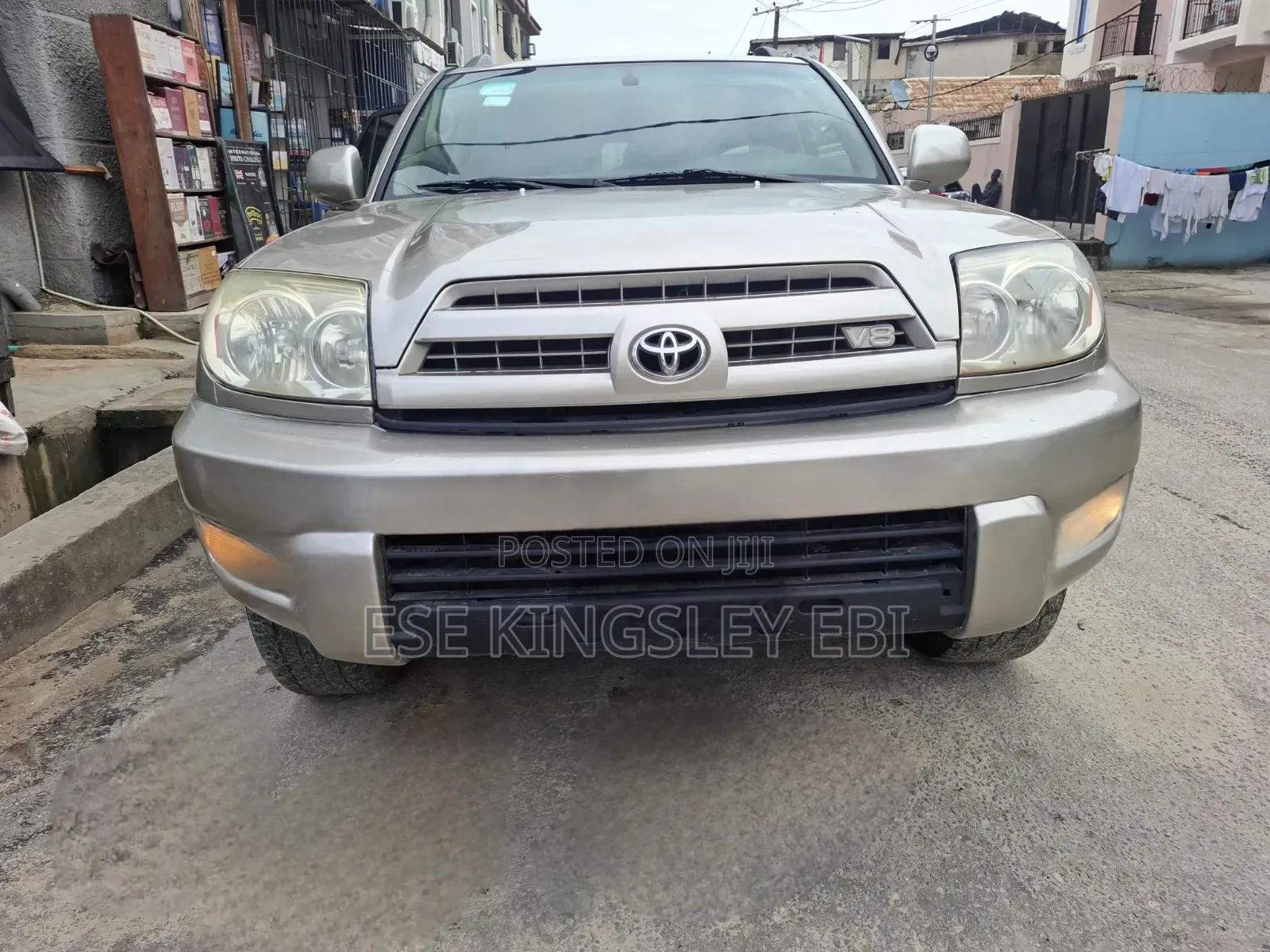 Toyota 4-Runner Limited V8 4x4 2005 Gold