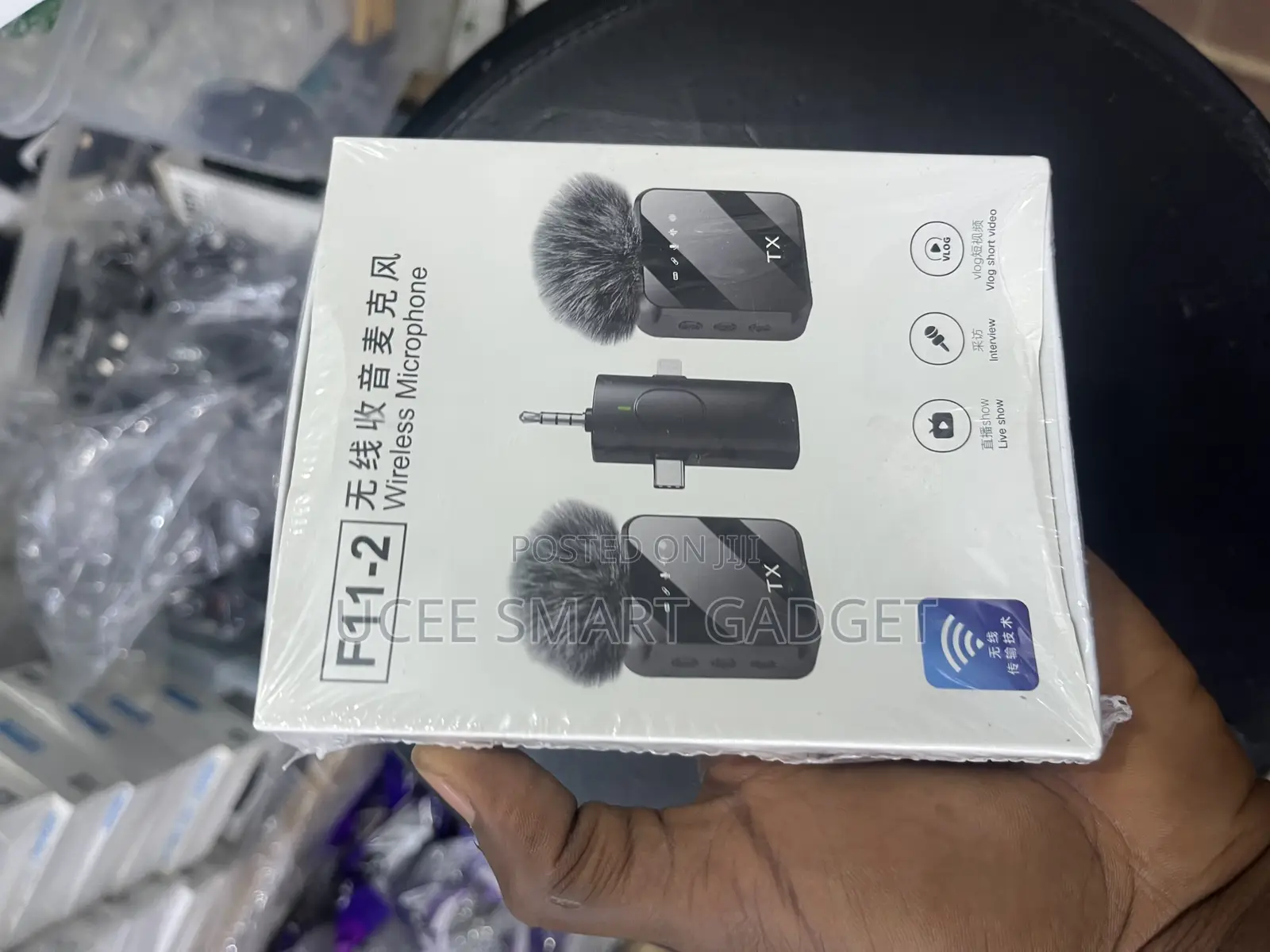 F11-2 Wireless Microphone