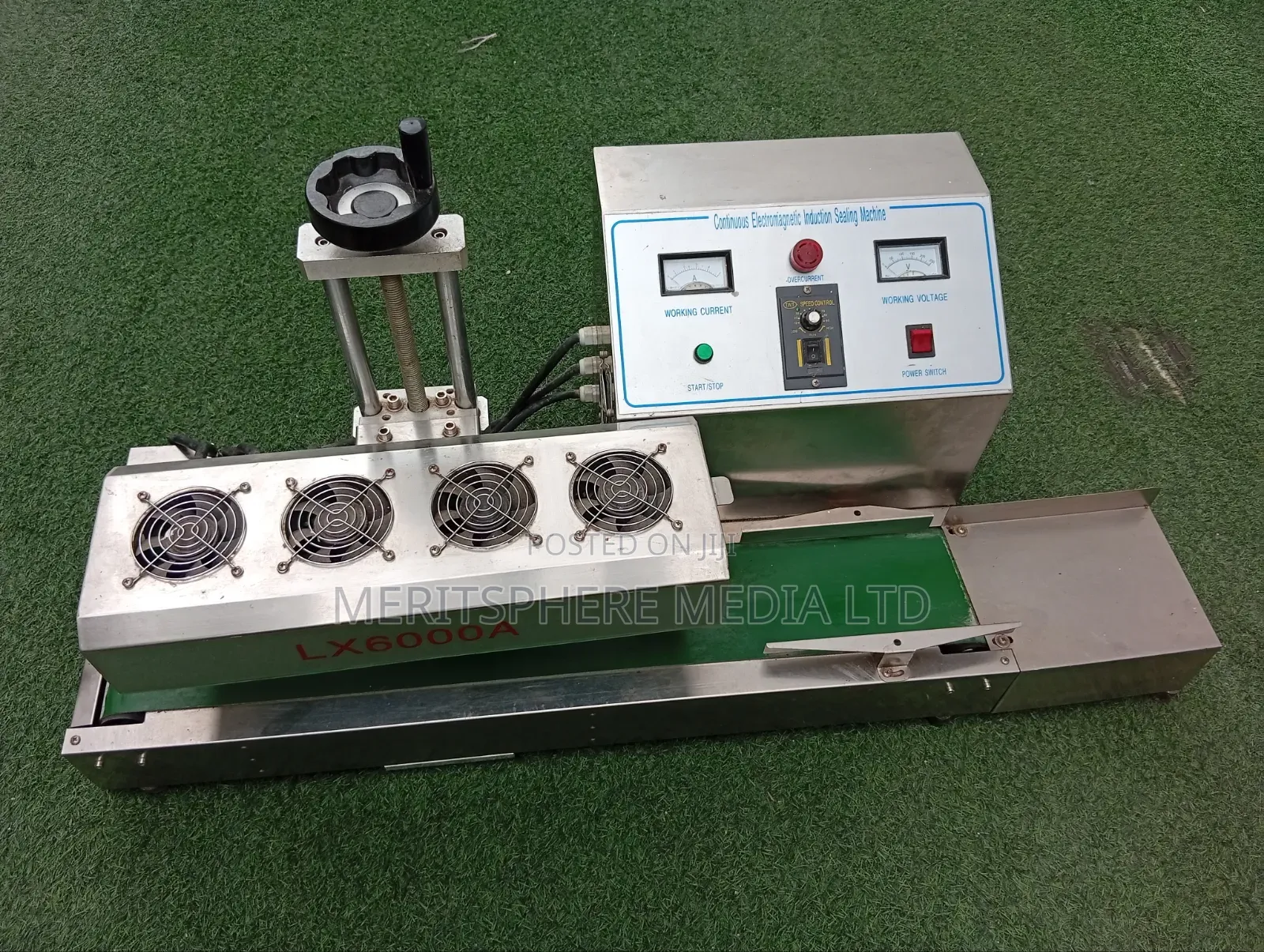 Continuous Electromagnetic Induction Sealing Machine (LX6000A)