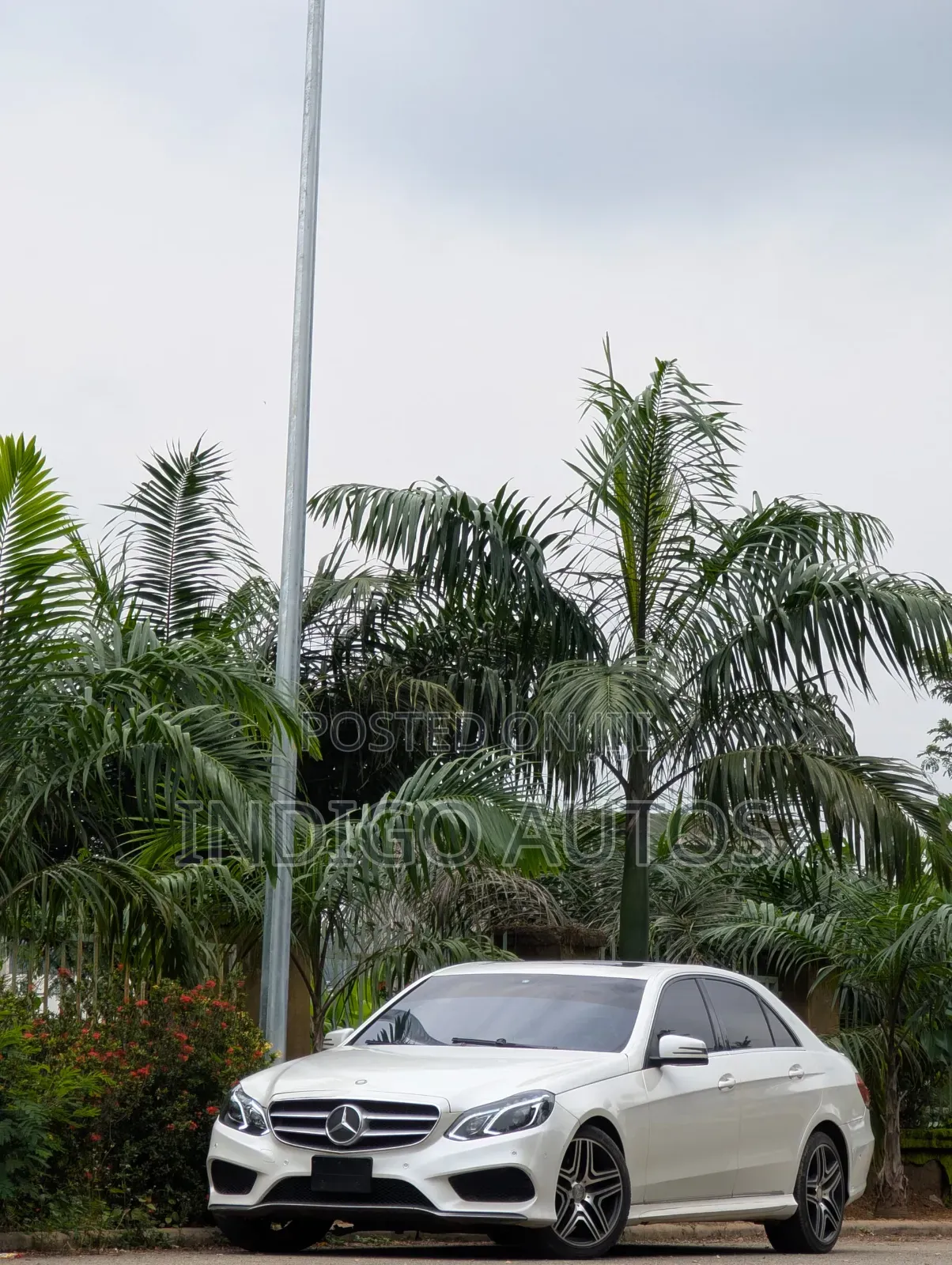 Mercedes-Benz E350 2013 White
