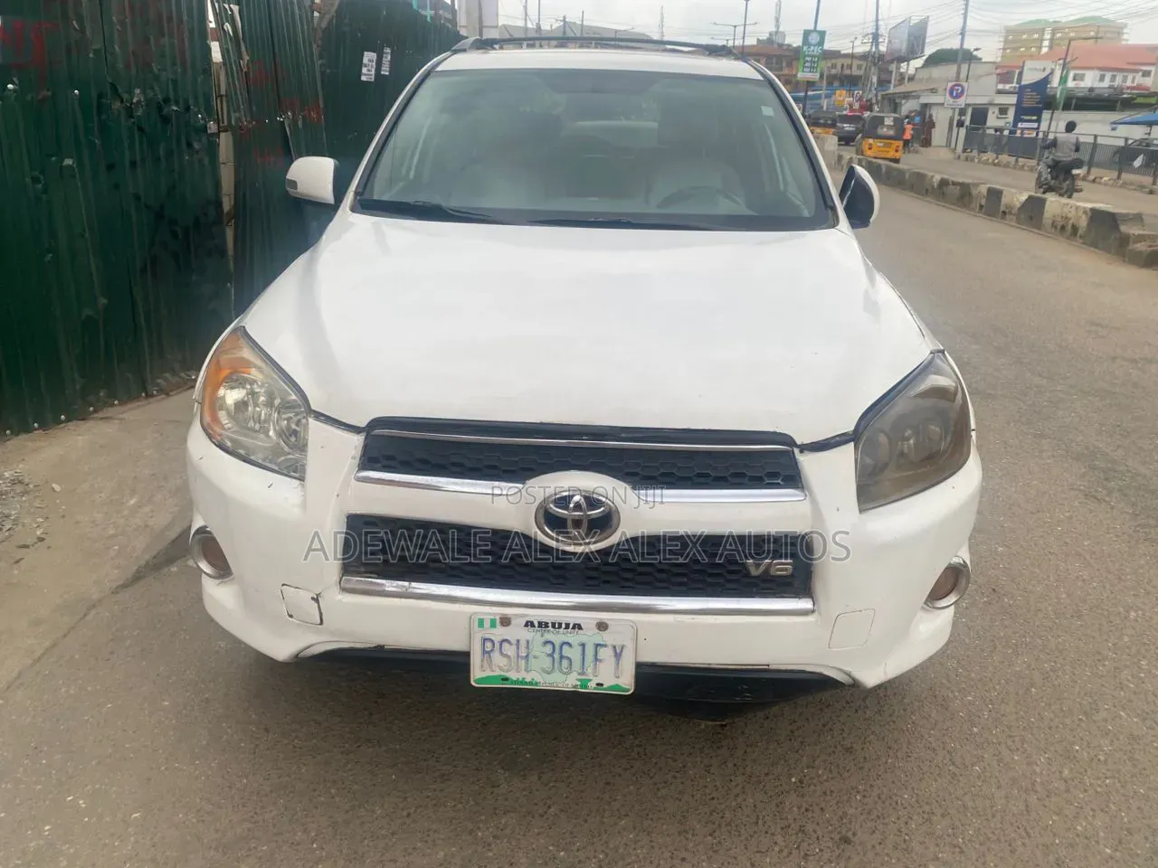 Toyota RAV4 Limited 4x4 2009 White