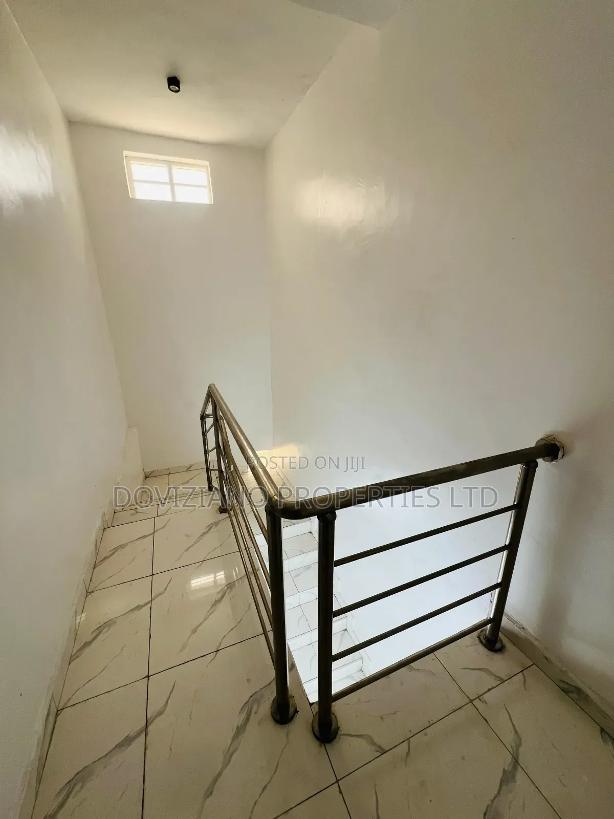 4bdrm Duplex in Ikota for rent