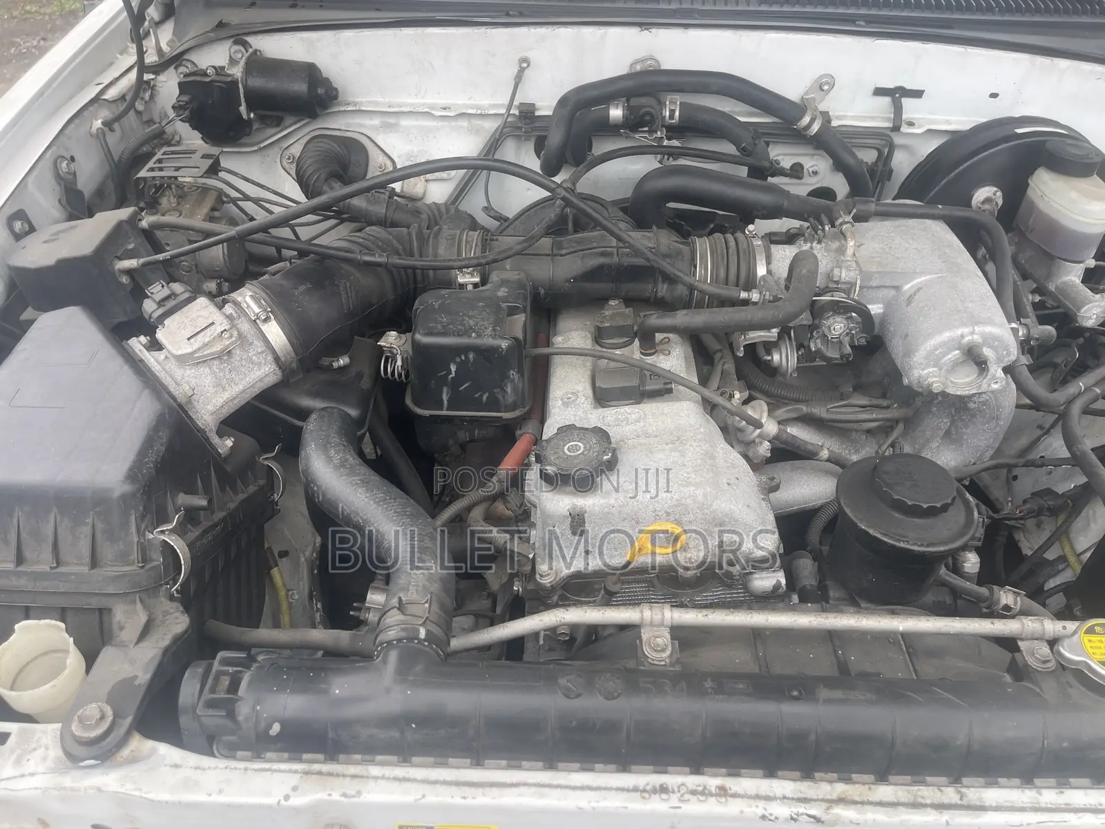 Toyota Tacoma PreRunner 4x2 Regular Cab 103.3 in. WB 2002 White