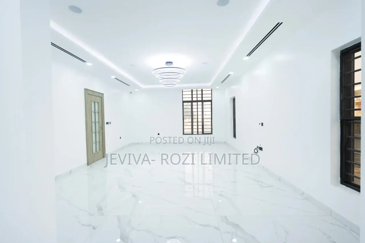 6bdrm Duplex in Guzape District for sale