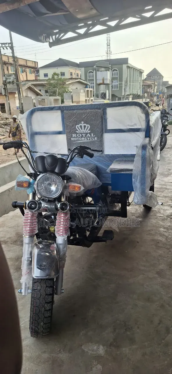 New Royal Motorcycle 2025 Blue