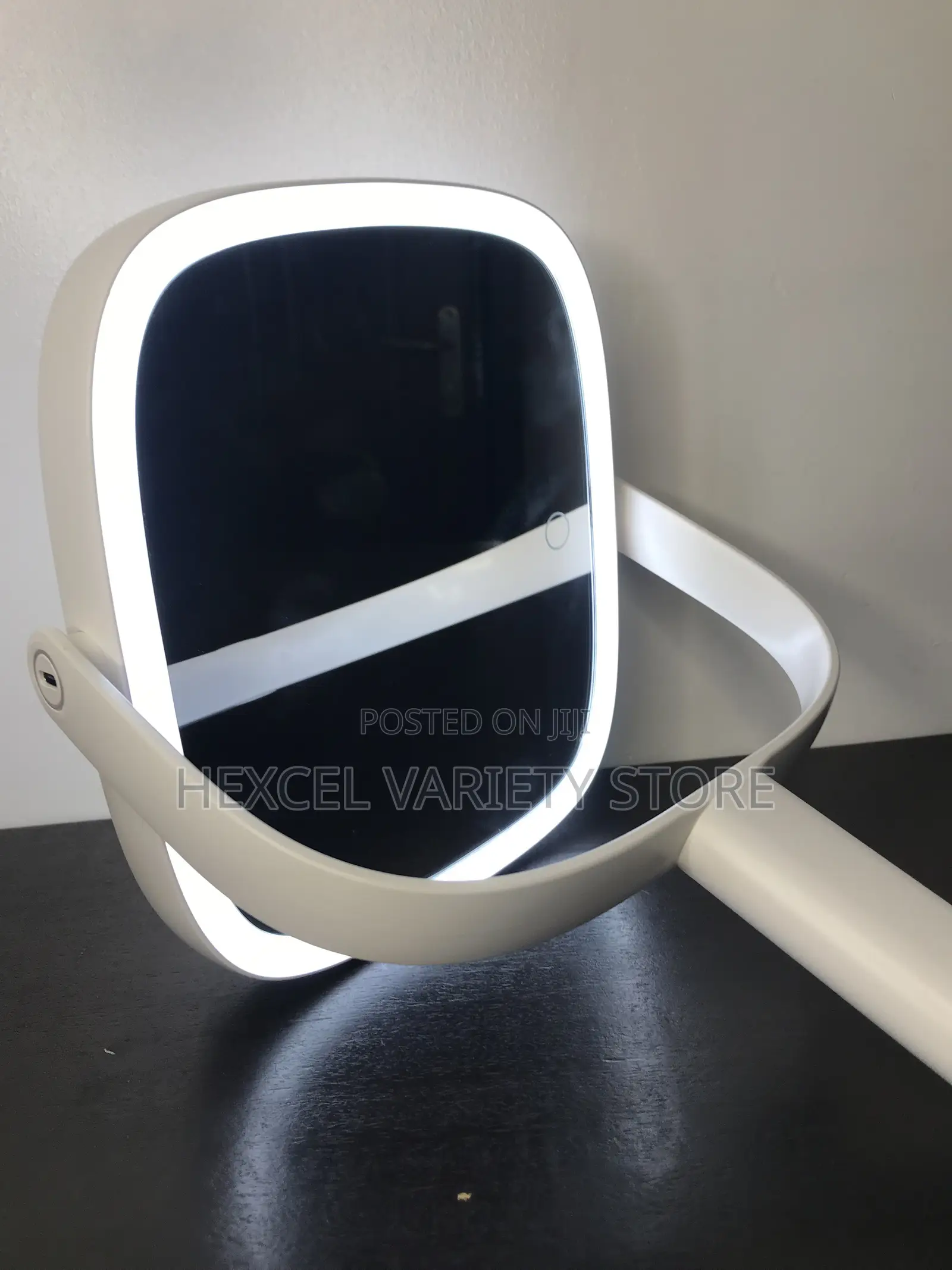 Lighted Vanity Mirror - Double Sided Mirror