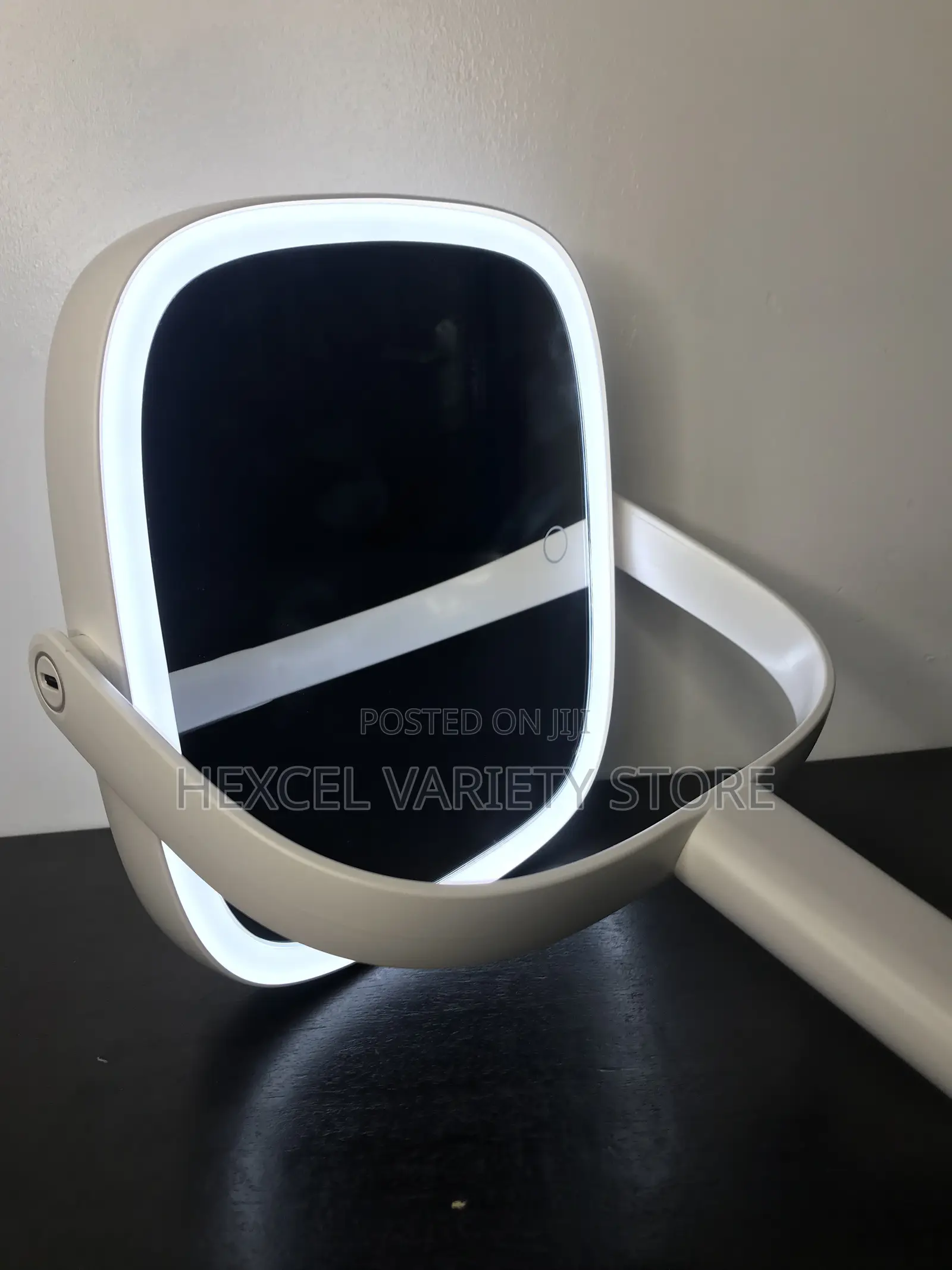 Lighted Vanity Mirror - Double Sided Mirror