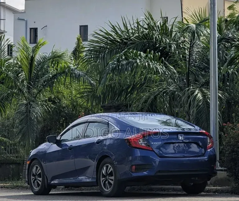 Honda Civic 2016 Blue
