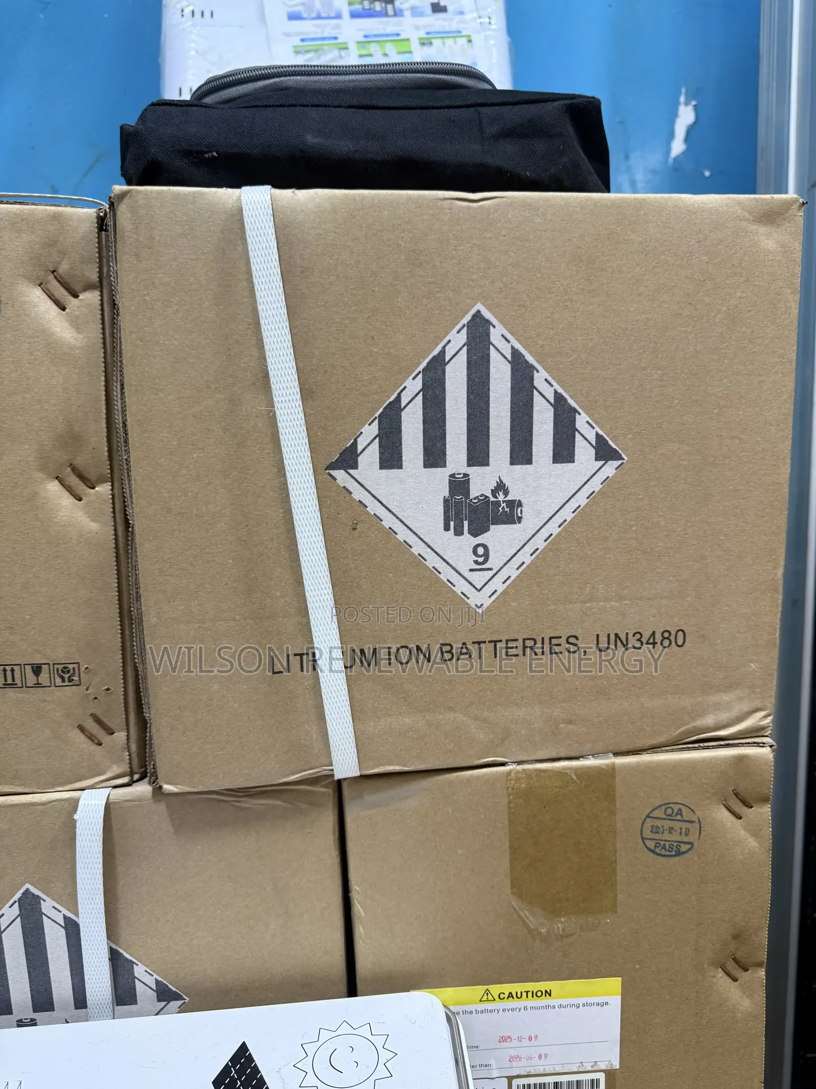 1.3kwh 12v LVtopsun Lithium Battery