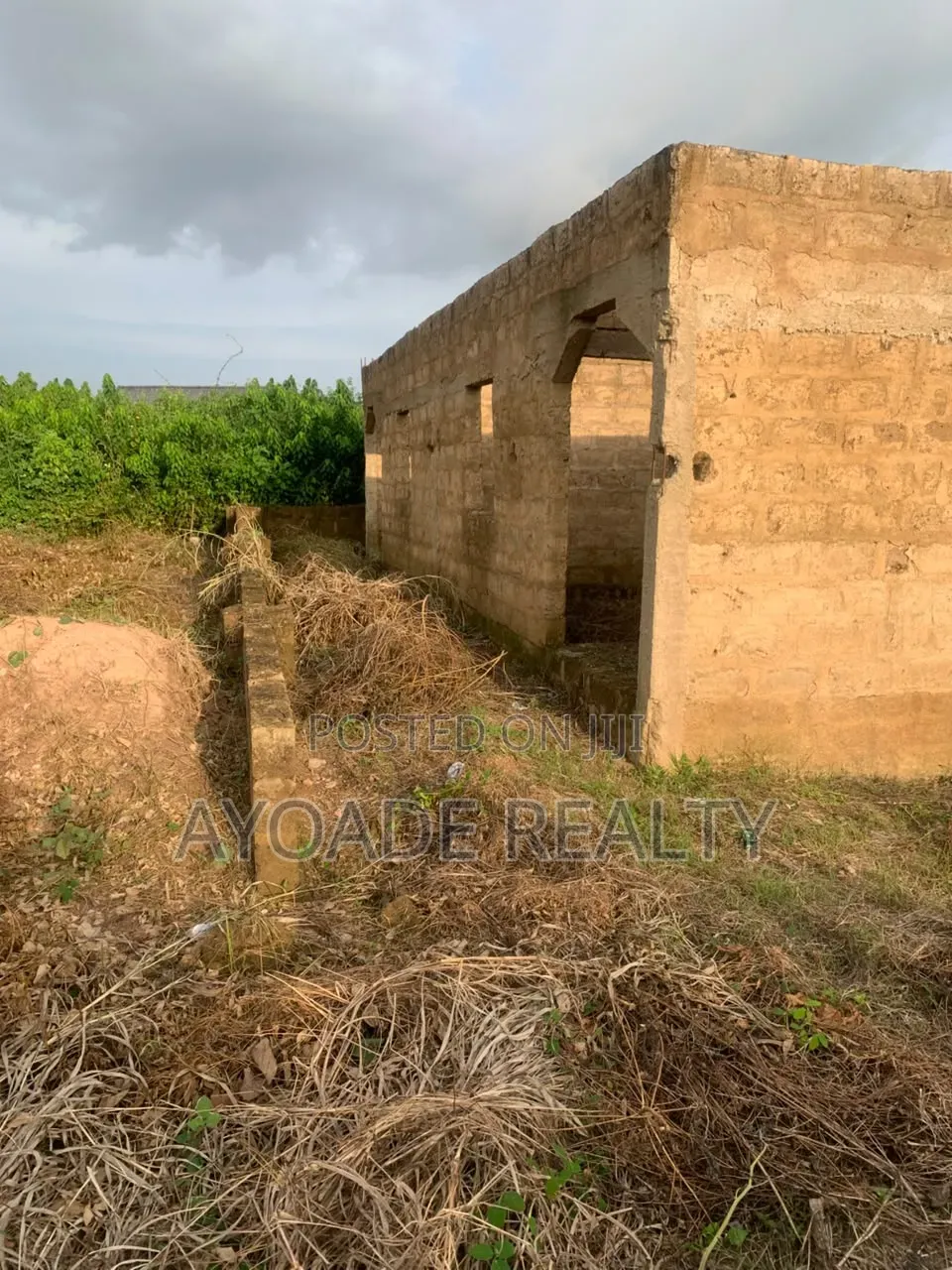 1bdrm Block of Flats in Black Gate, Ibadan for sale