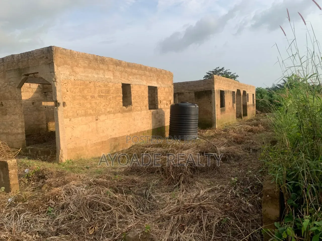 1bdrm Block of Flats in Black Gate, Ibadan for sale