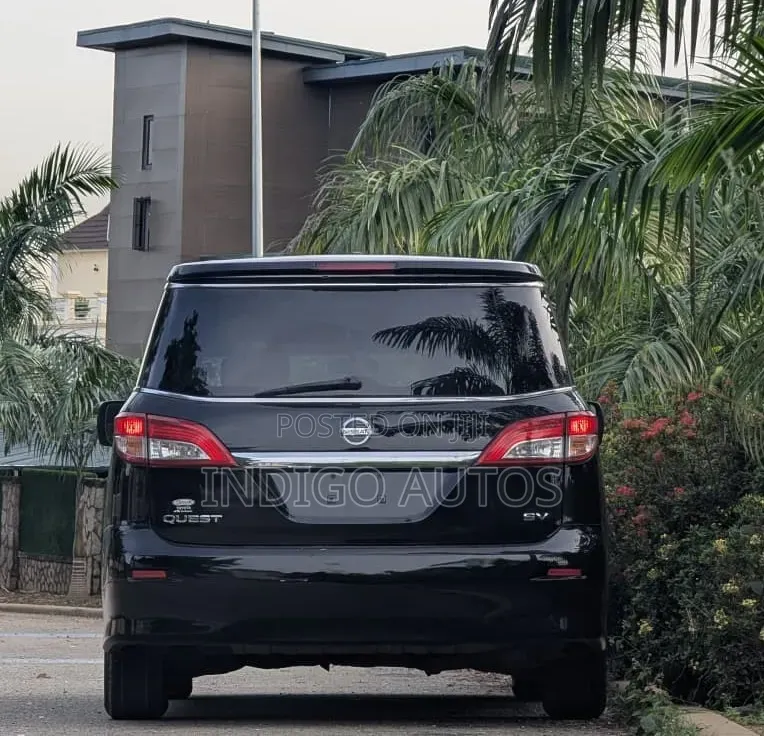 Nissan Quest SV 4dr Minivan (3.5L 6cyl CVT) 2015 Black