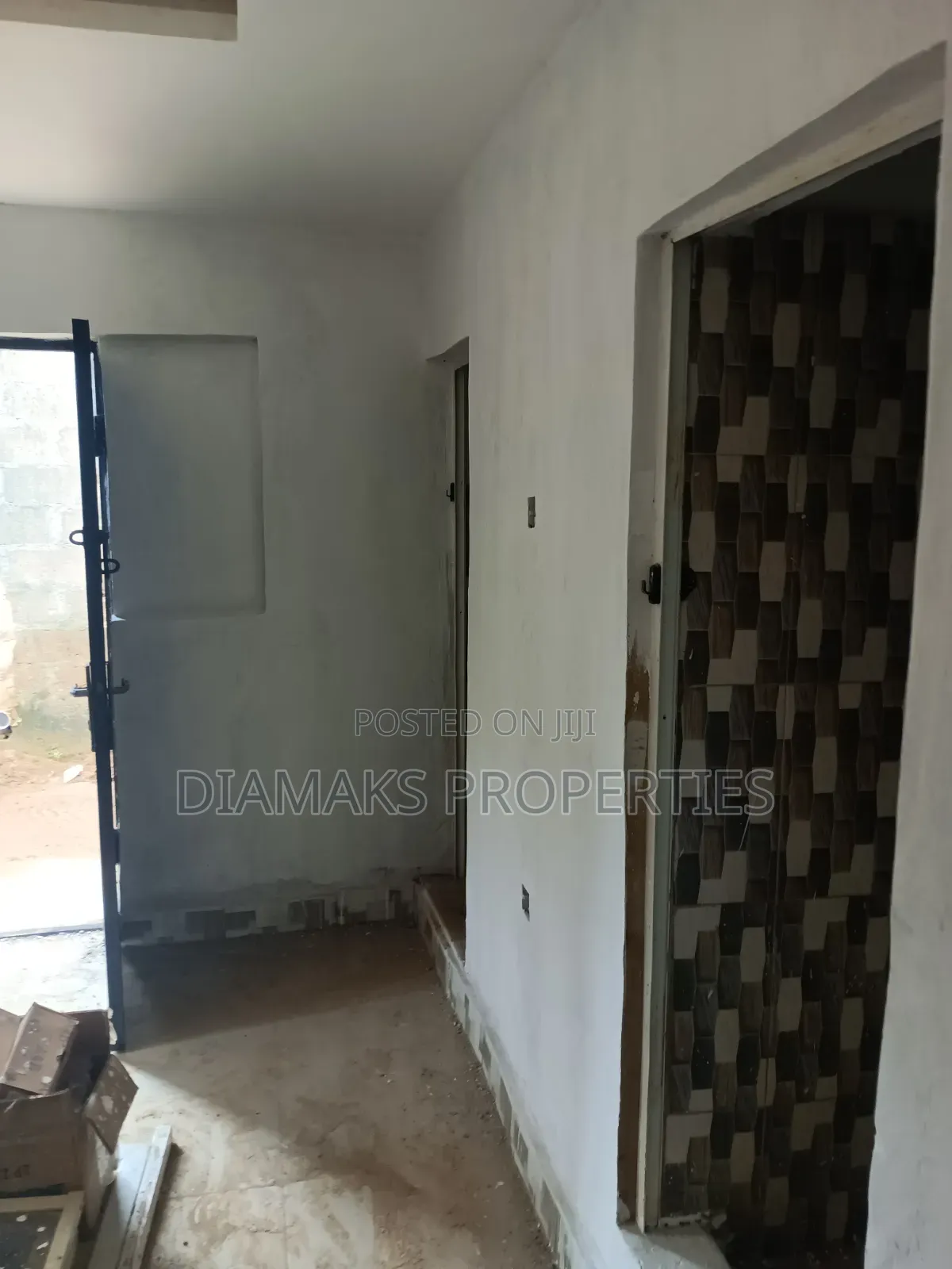 Mini Flat in Aribila Estate, Ikorodu Garage for rent