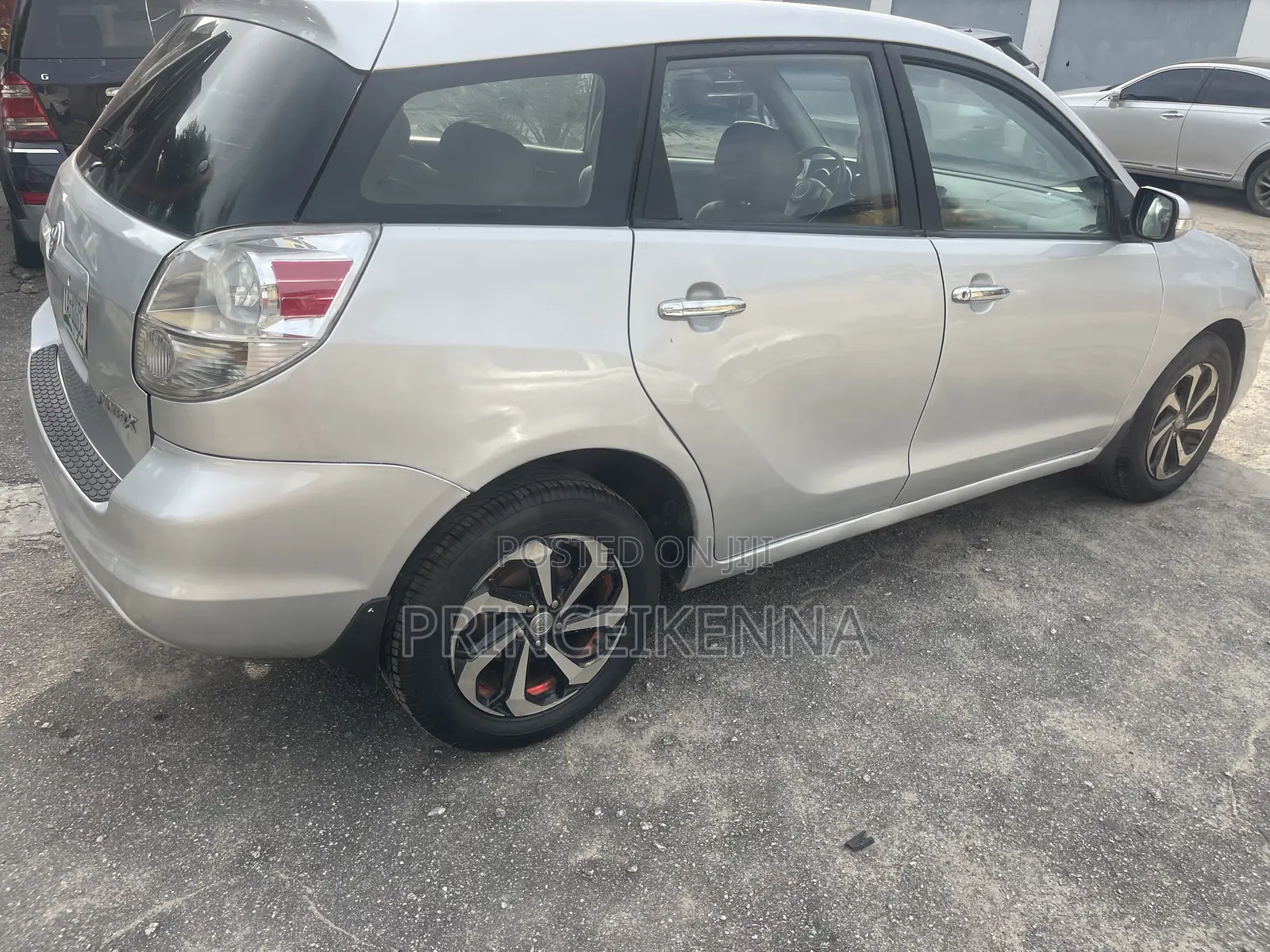 Toyota Matrix 2004 Silver