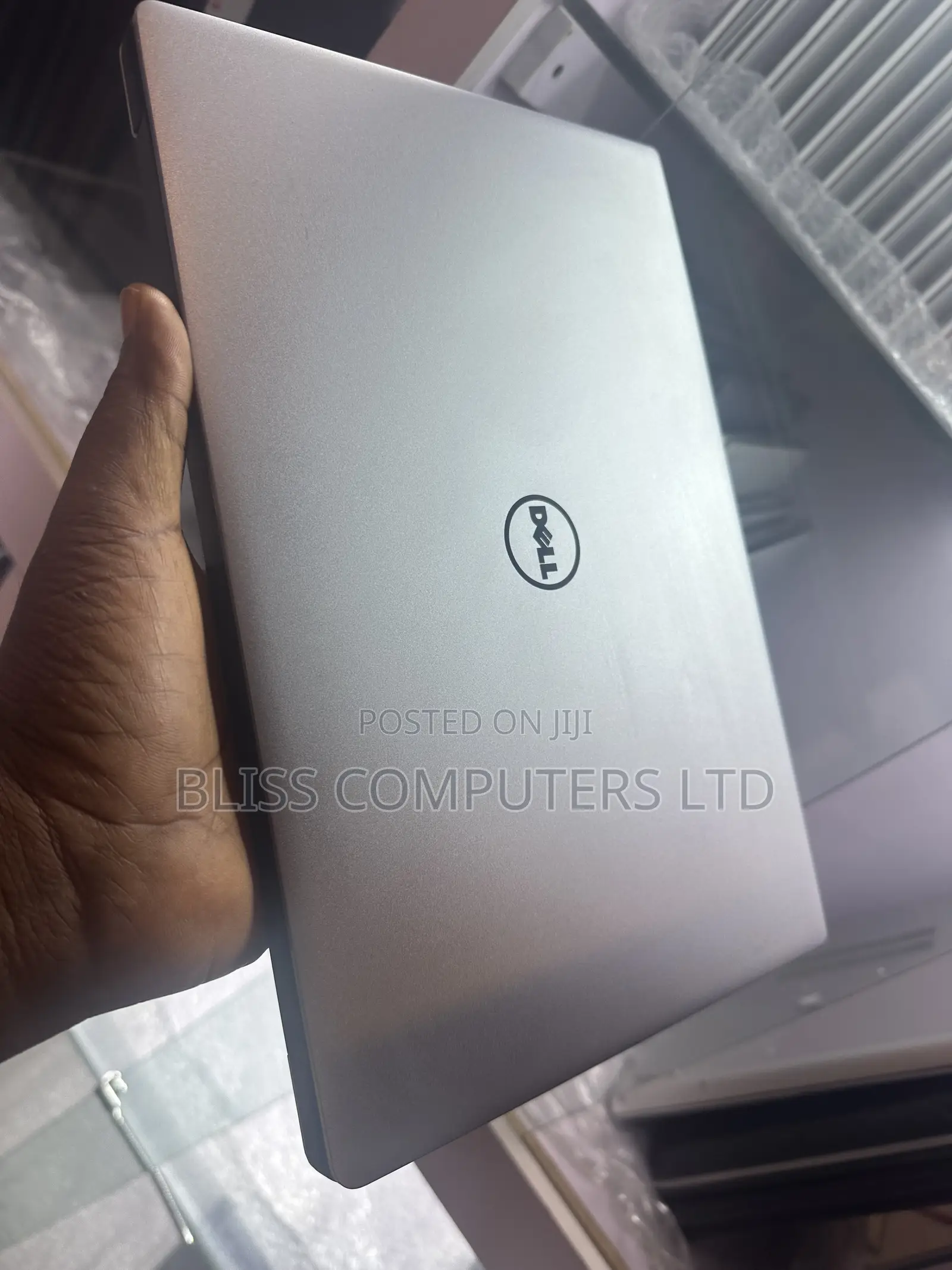 Laptop Dell XPS 13 9360 4GB Intel Core i3 SSD 128GB