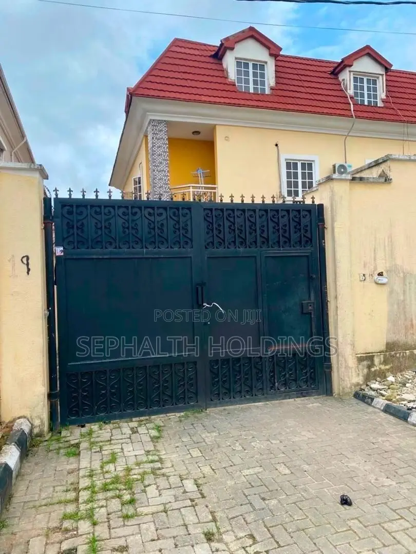 Furnished 1bdrm Apartment in Lekki Phase 1 for rent
