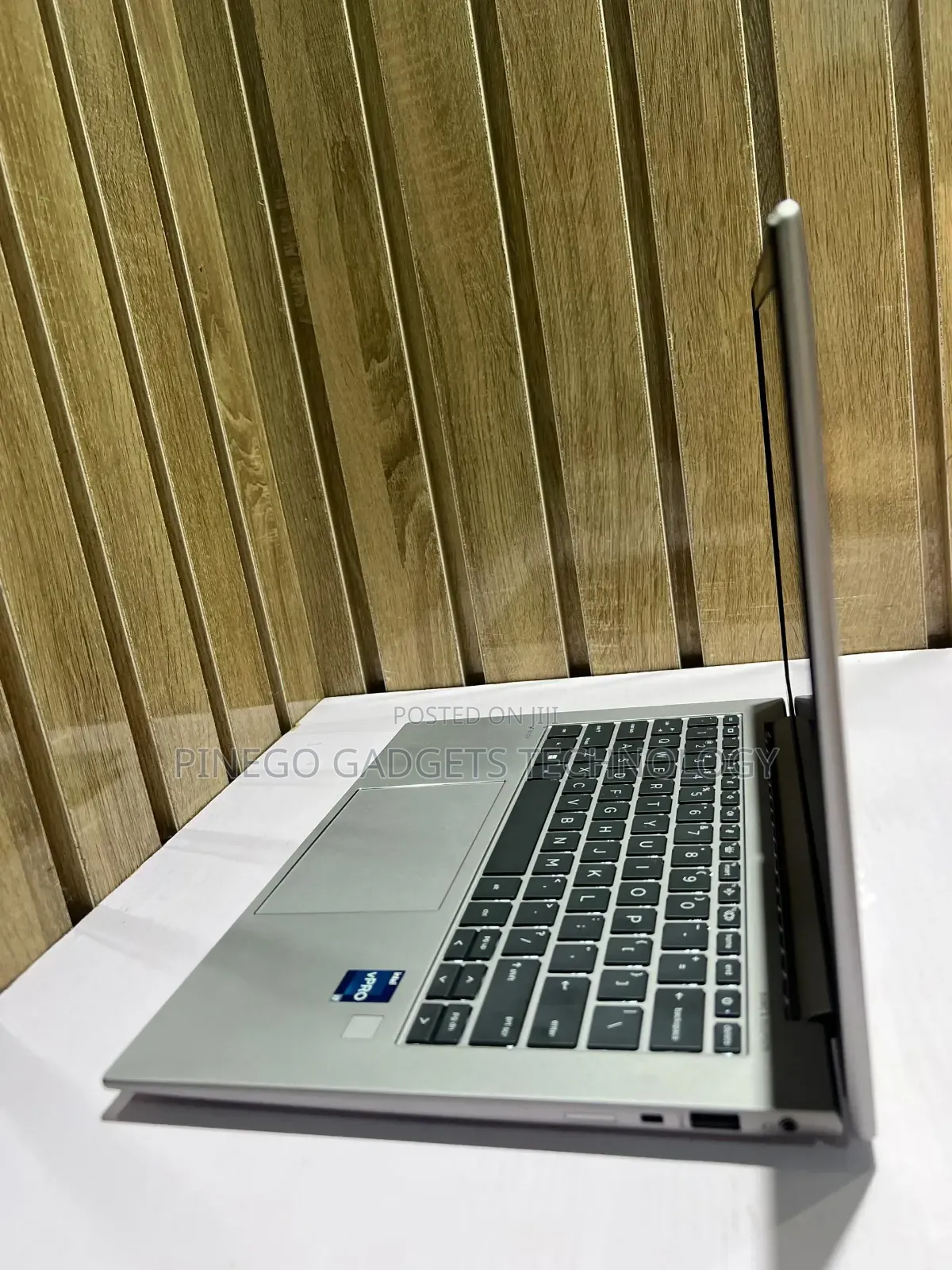 Laptop HP ZBook Firefly 14 G10 32GB Intel Core i7 SSD 1T