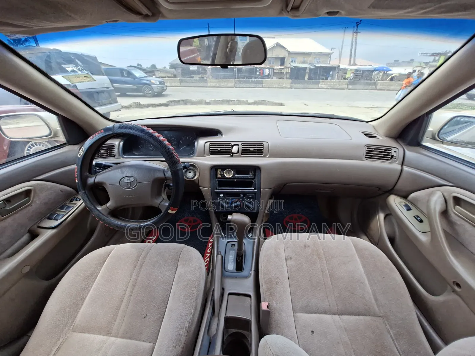Toyota Camry Automatic 1999 Gold