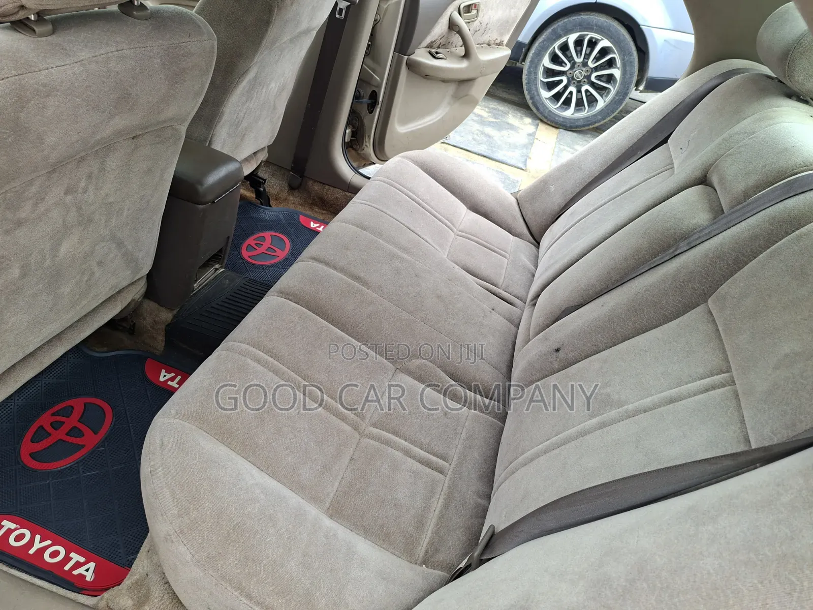 Toyota Camry Automatic 1999 Gold