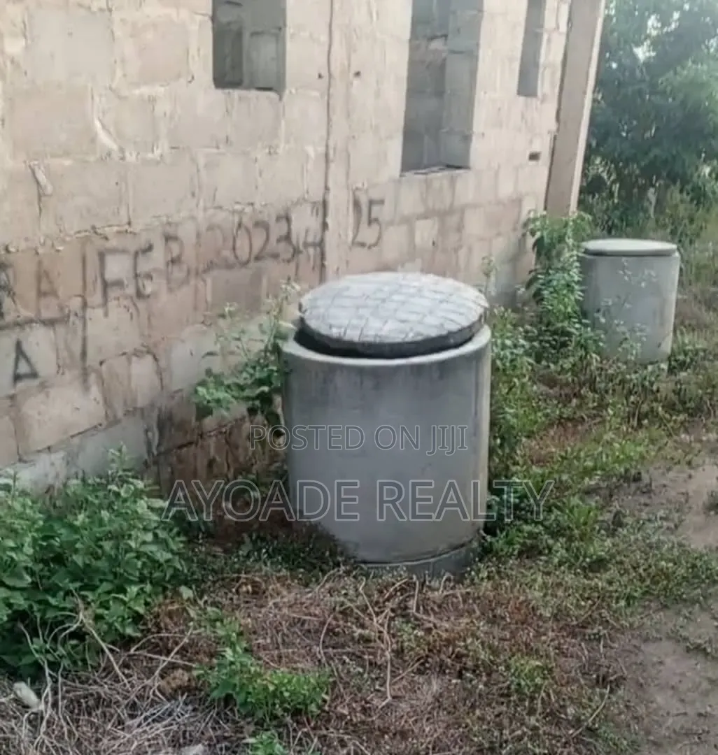 3bdrm House in Odeyale, Ibadan for sale