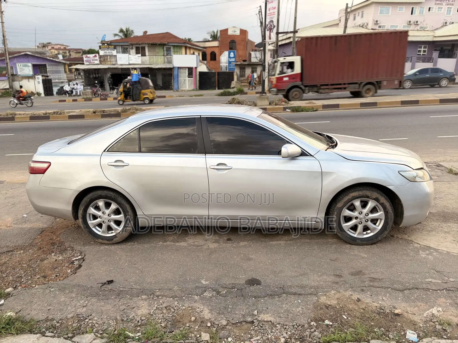 Toyota Camry LE 4dr Sedan (2.4L 4cyl 5A) 2008 Silver