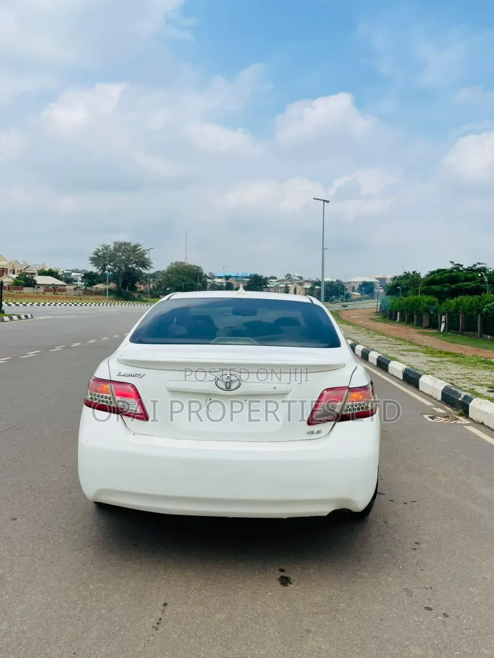 Toyota Camry 2009 White