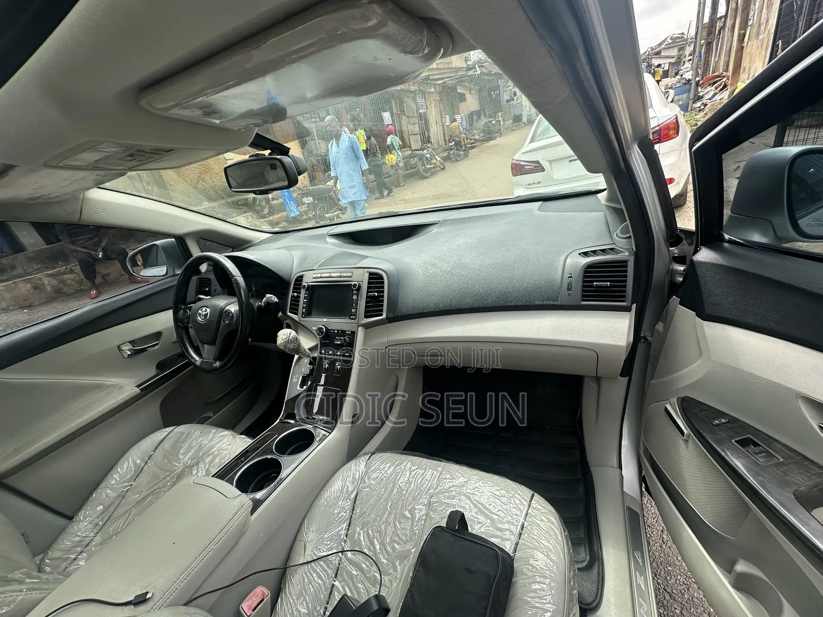Toyota Venza XLE 2014 Silver